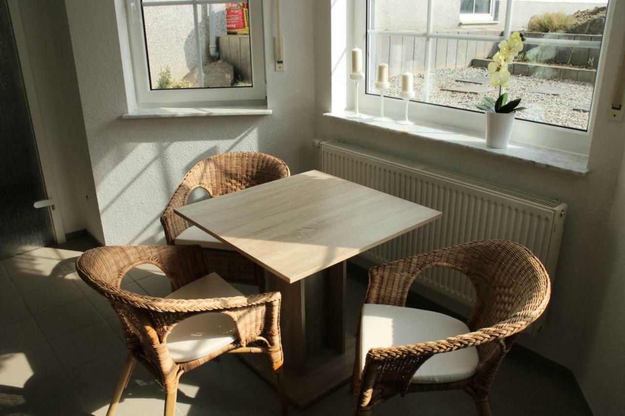 Ferienwohnung Zur Trolle แอร์ฟวร์ท ภายนอก รูปภาพ